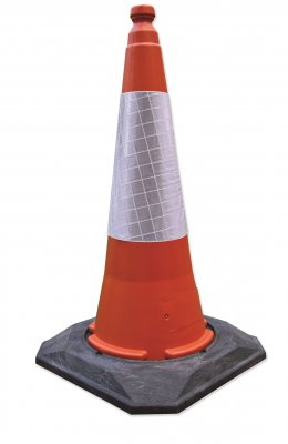 78-862 - Cones de Sinaliza&ccedil;&atilde;o e Postes